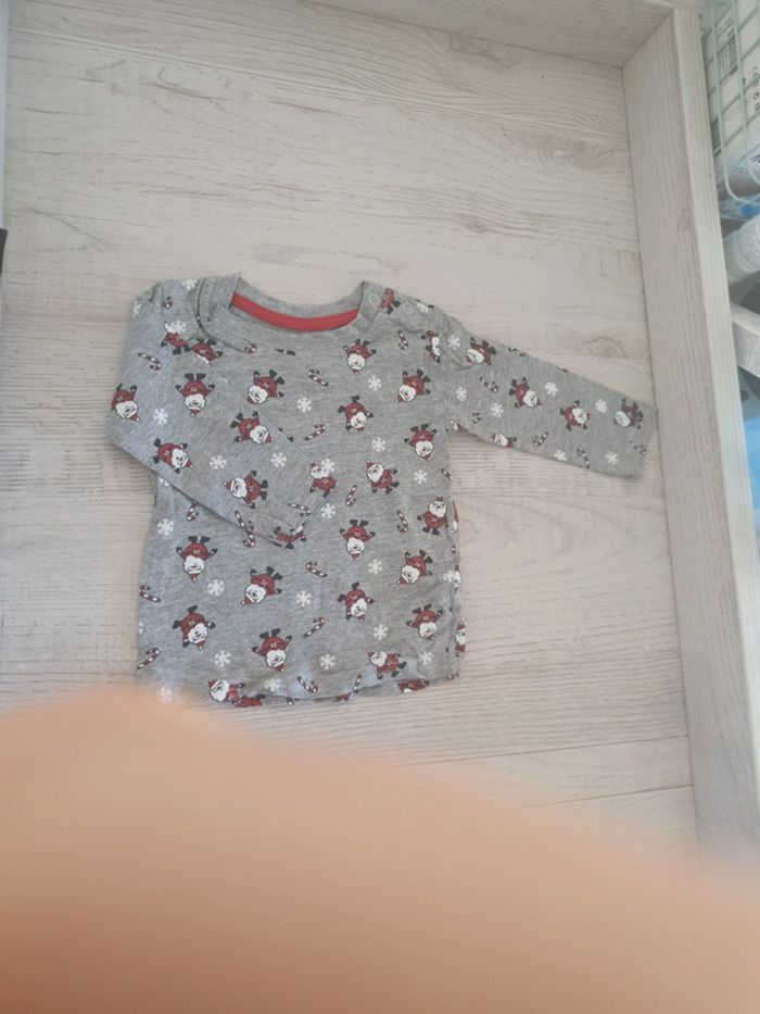 Haut manches longues Père Noël Primark garçon