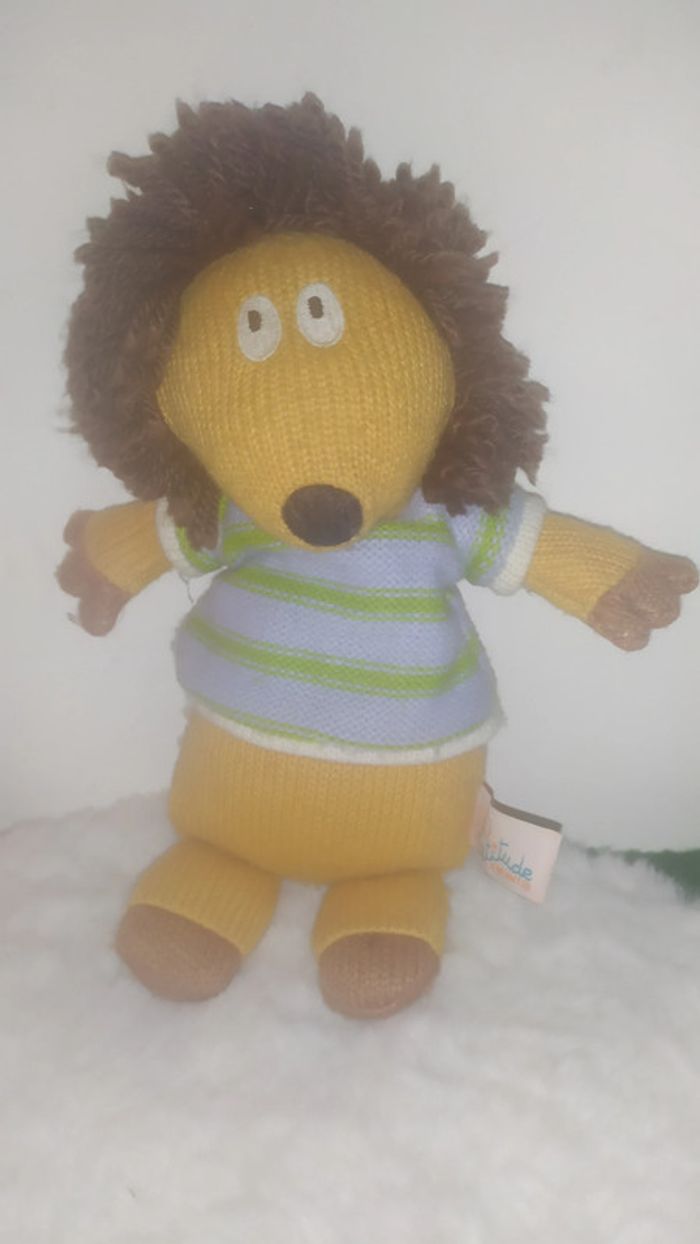 doudou '' latitude '' hugo le herisson
