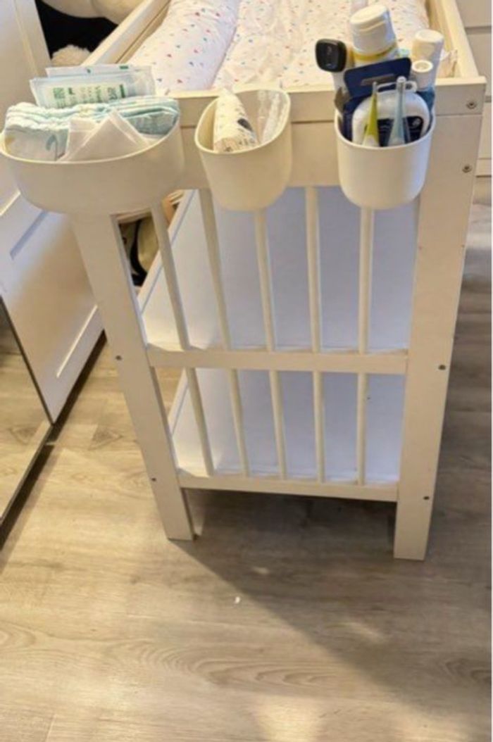 Table à langer IKEA