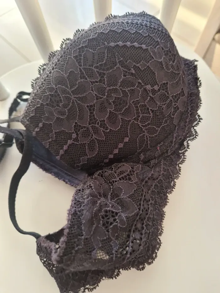 1 soutien-gorge noir taille 85 B marque ETAM - photo numéro 5