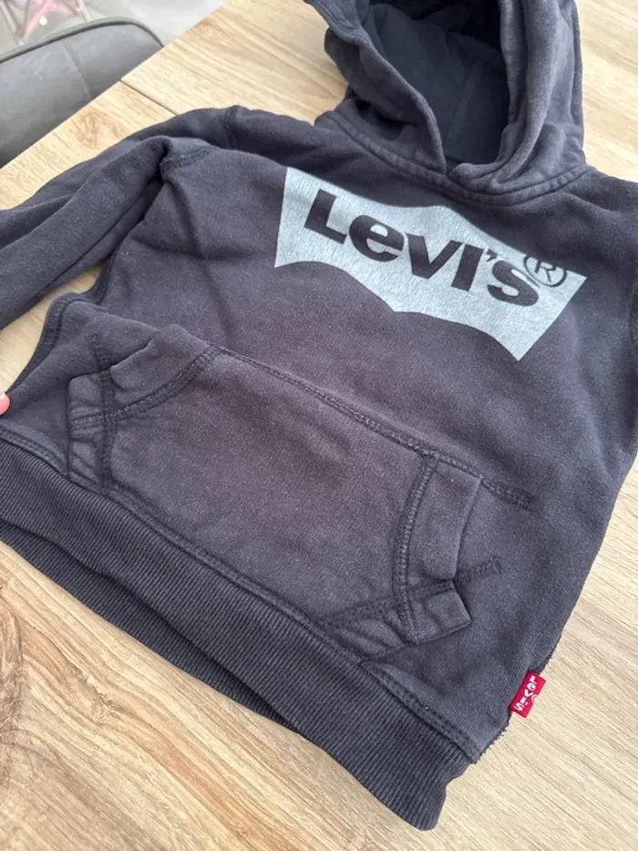 Sweat levis - photo numéro 5