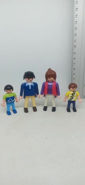 Famille homme femme enfants garçons playmobil