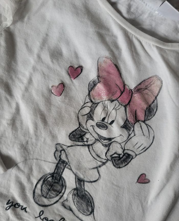 Tee shirt minnie 4/5 ans - photo numéro 3