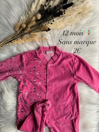 Pyjama 🧚‍♀️ 12 mois 🧚‍♀️ Sans marque