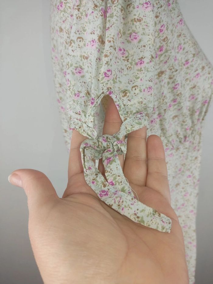 Chemise manches courtes nouée boutons pressions crème motifs fleuris pastels taille 44 Tissaia - photo numéro 6