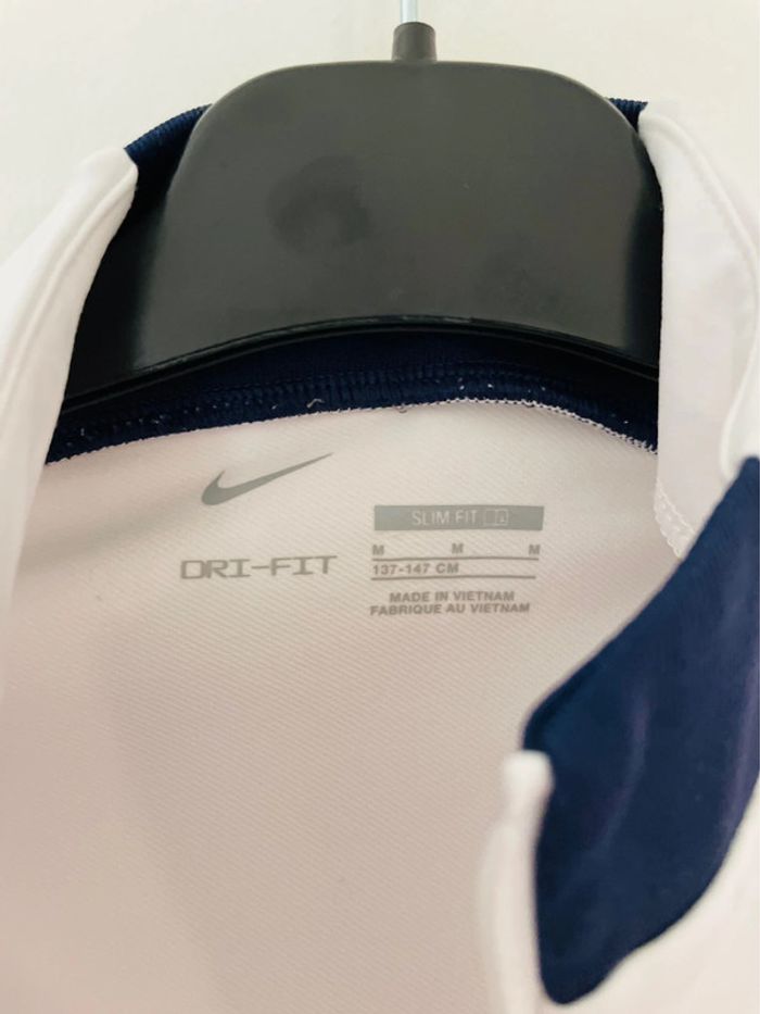 Haut nike PSG taille M - photo numéro 4