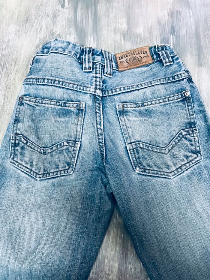 Jeans à trous. - photo numéro 3