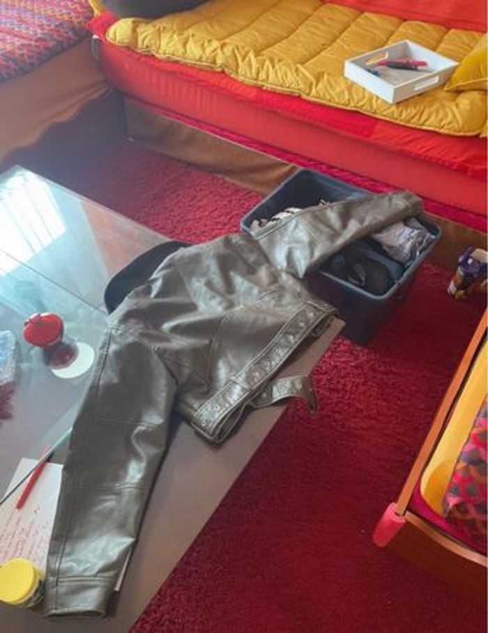 Veste en faux cuir - photo numéro 4