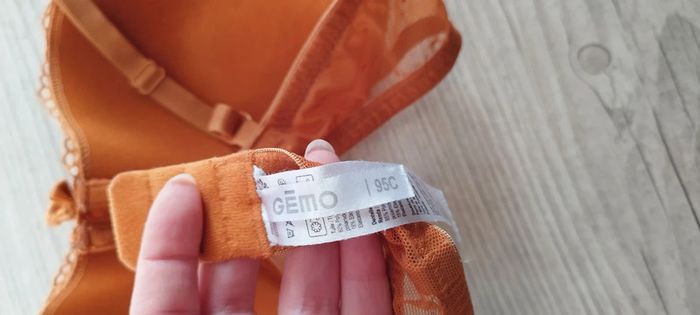 Soutien gorge - photo numéro 3