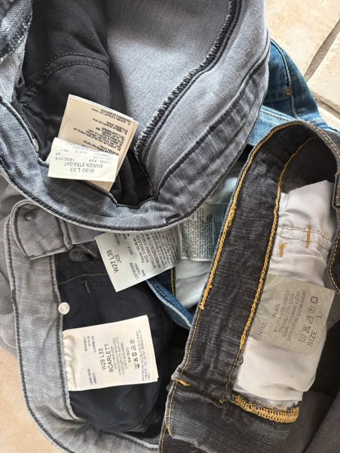 Lot jeans + jupe Lee - en très bon état - différentes tailles - - photo numéro 6