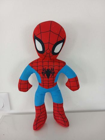 Peluche Spider-Man Marvel Super Hero Adventures - 35 cm²