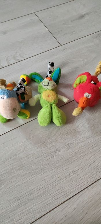 Peluches à accrocher