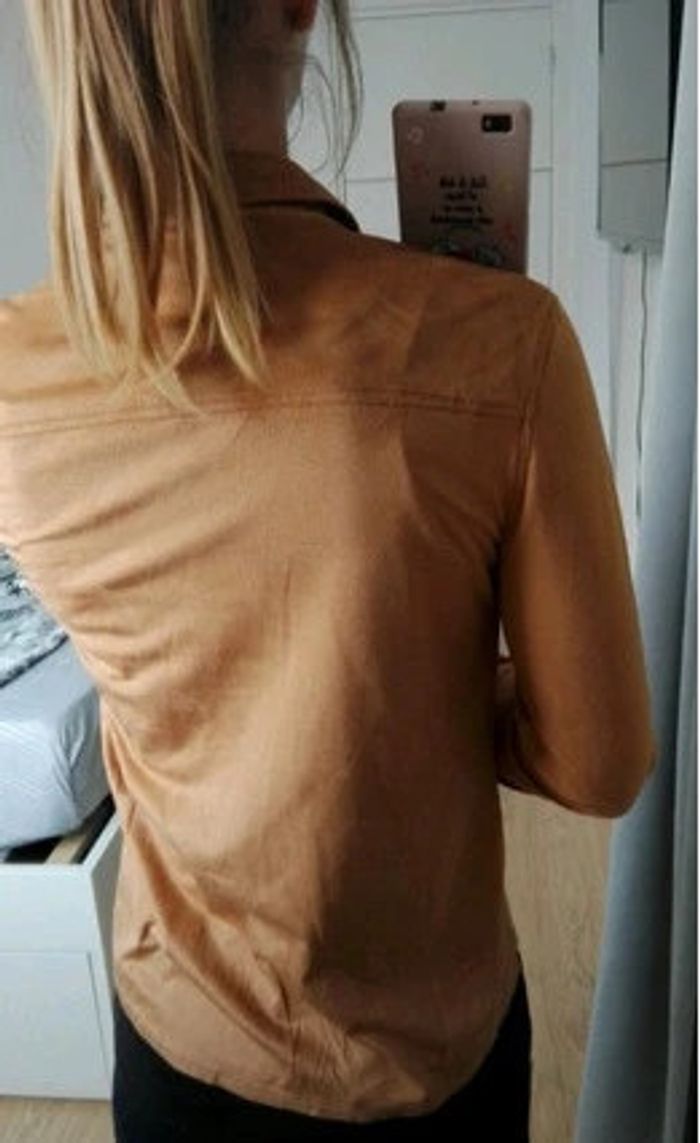 Veste/ chemise Camel type daim T.34/36 - photo numéro 4