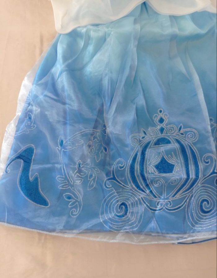 Déguisement robe princesse et accessoires 6ans - photo numéro 3