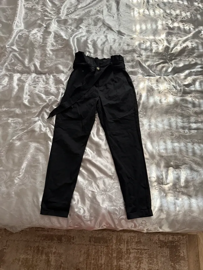 Schwarze Hose Neu mit Etikett Gr 36/ S