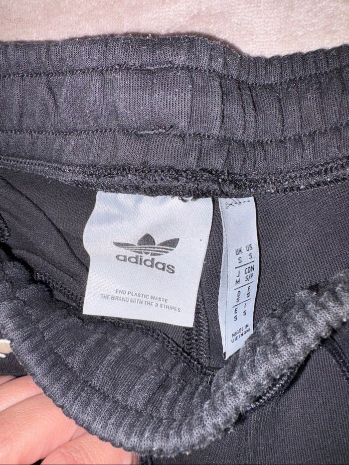 Bas de jogging Adidas noir taille S en très bon état - photo numéro 7