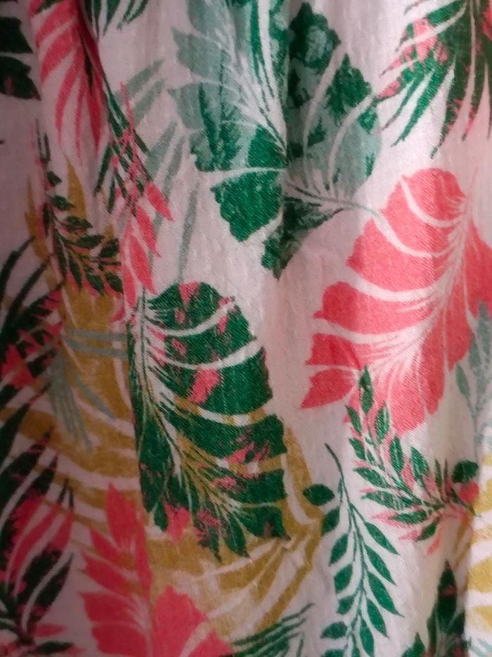 Lot de 2 robes et 2 jupes en 5 ans - photo numéro 10