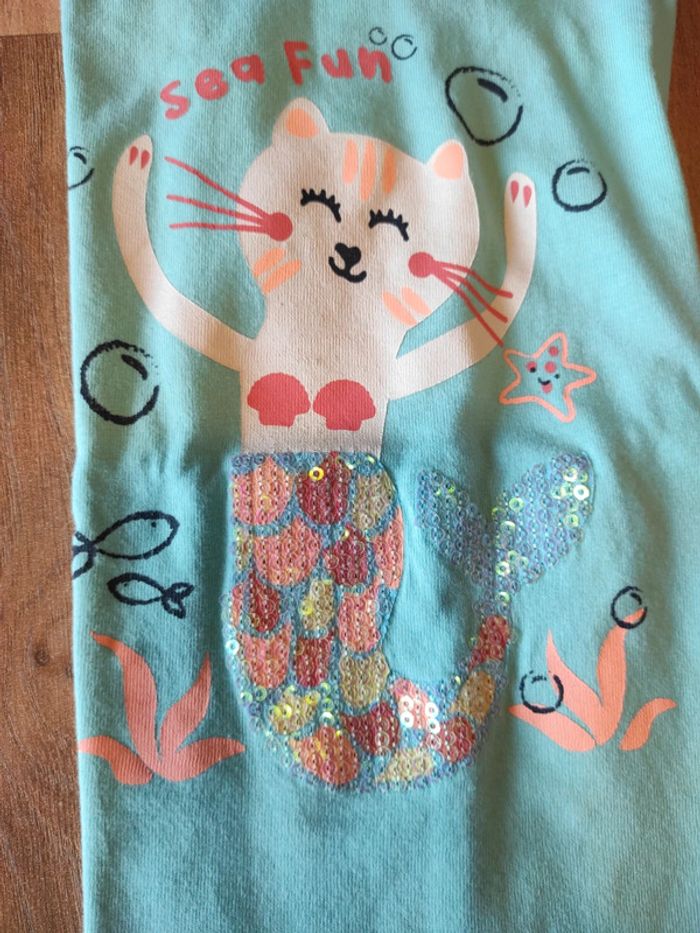 Tee-shirt 3 ans in extenso en TBE - photo numéro 5