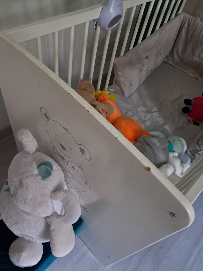 Lit a barreaux - photo numéro 2