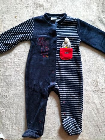 Pyjama taille 9 mois