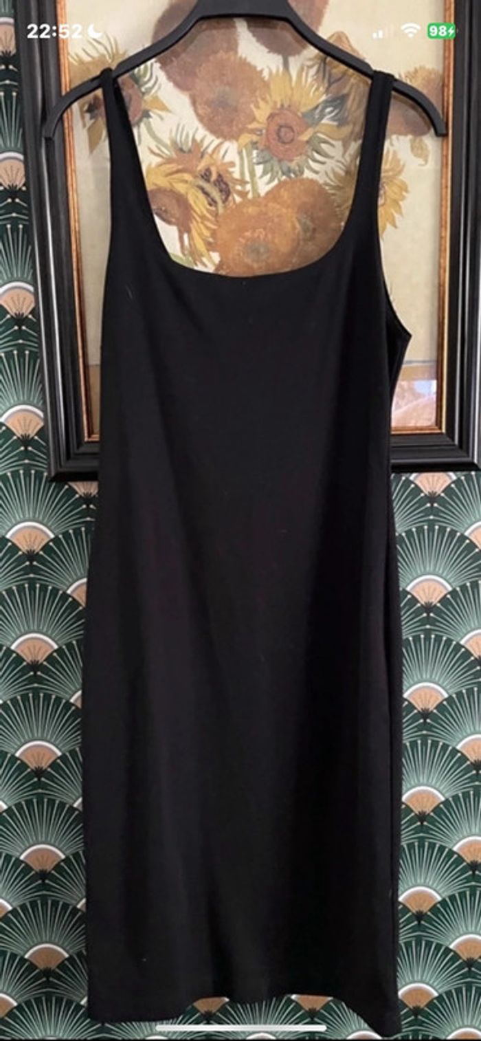 Robe moulante noir taille L zara