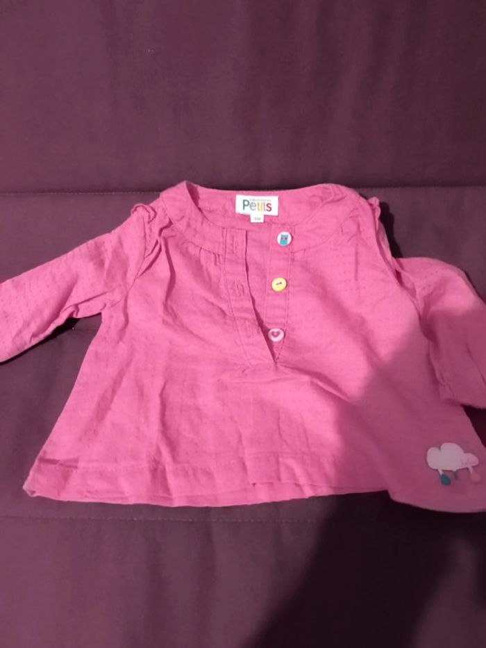 Blouse / tee shirt ml 6 mois