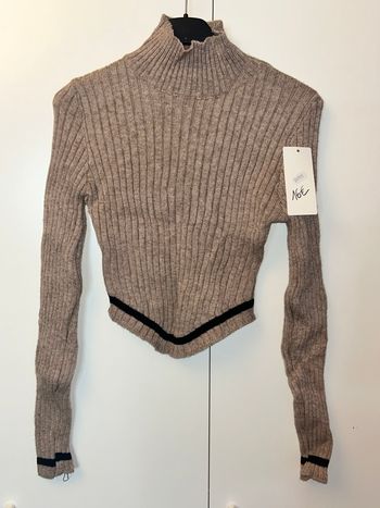 Pull neuf