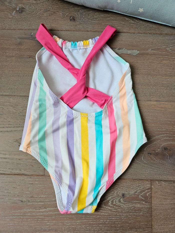 Maillot de bain fille 23 mois. - photo numéro 2