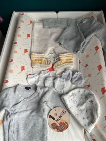 Lot maternité 1 mois mixte