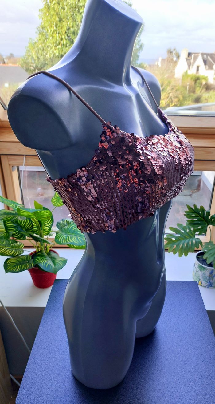 Top court à sequins coloris vieux rose / taille S Zuiki - photo numéro 4