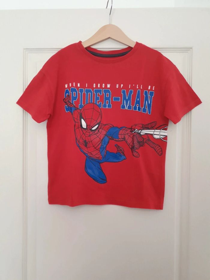 Tee-shirt MC 8 ans spiderman