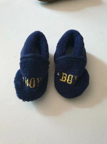 Chaussons taille 16
