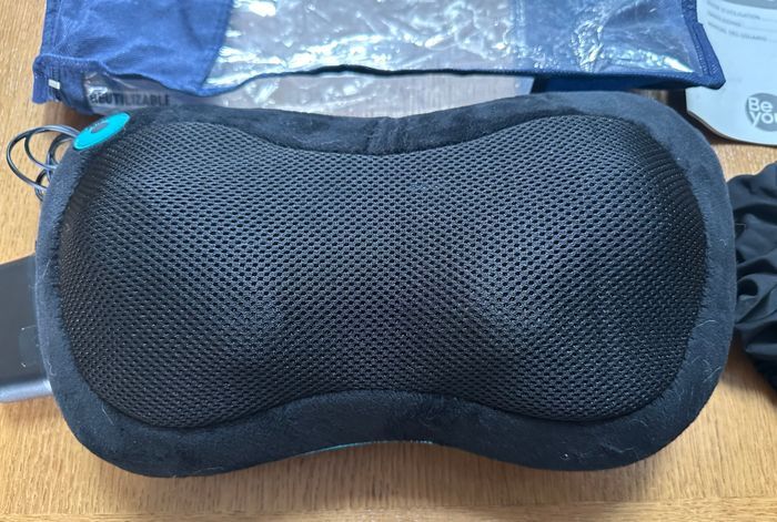 Coussin de massage chauffant shiatsu et ses accessoires - photo numéro 3