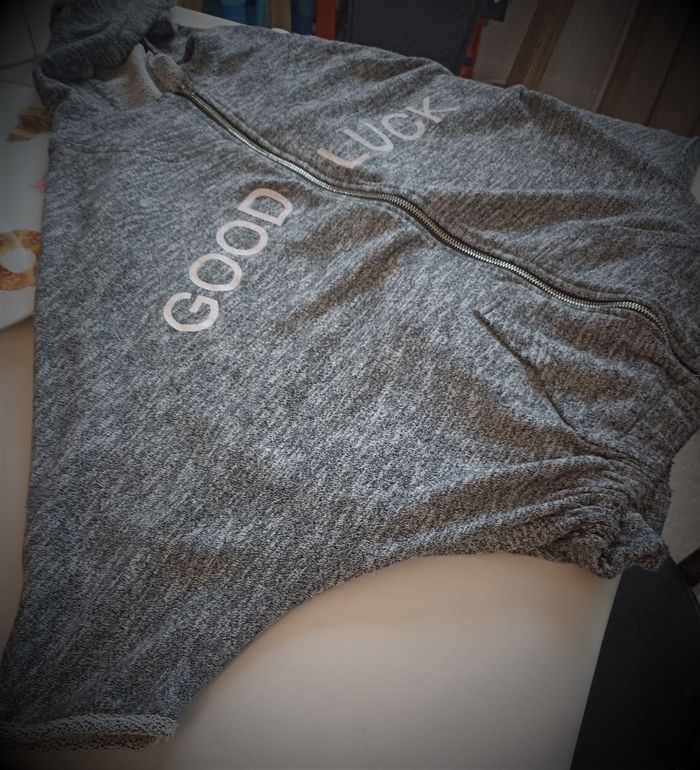 Sweat Gilet "GOOD LUCK" Dolls Paris - photo numéro 10