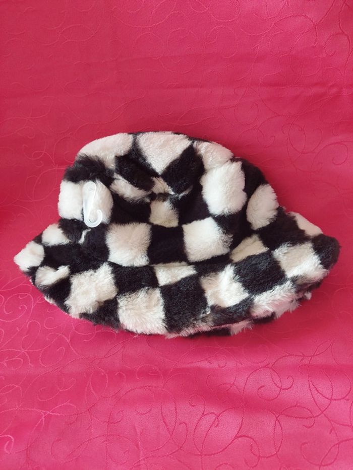 Chapeau damier adulte Claire's
