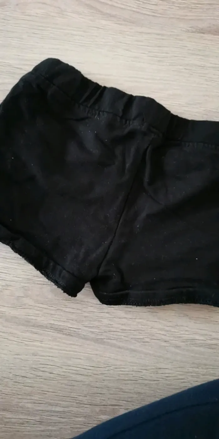 Short 4 ans - photo numéro 2