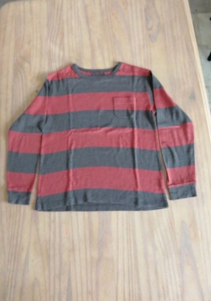 Tee-shirt manches longues garçon 10 ans
