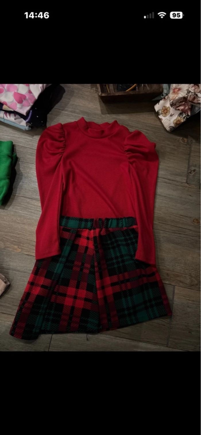 Lot vêtements fille 4 ans - photo numéro 4