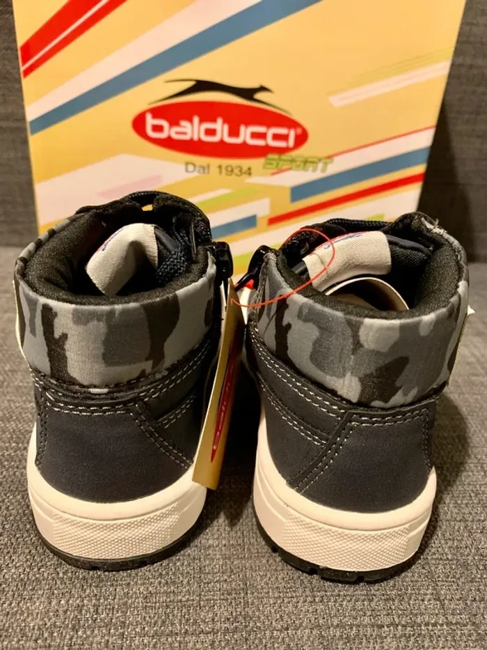 Sneakers montantes Balducci  bleu marine taille 24 - photo numéro 2