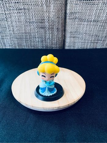 Figurine Cendrillon (1 sur 9)