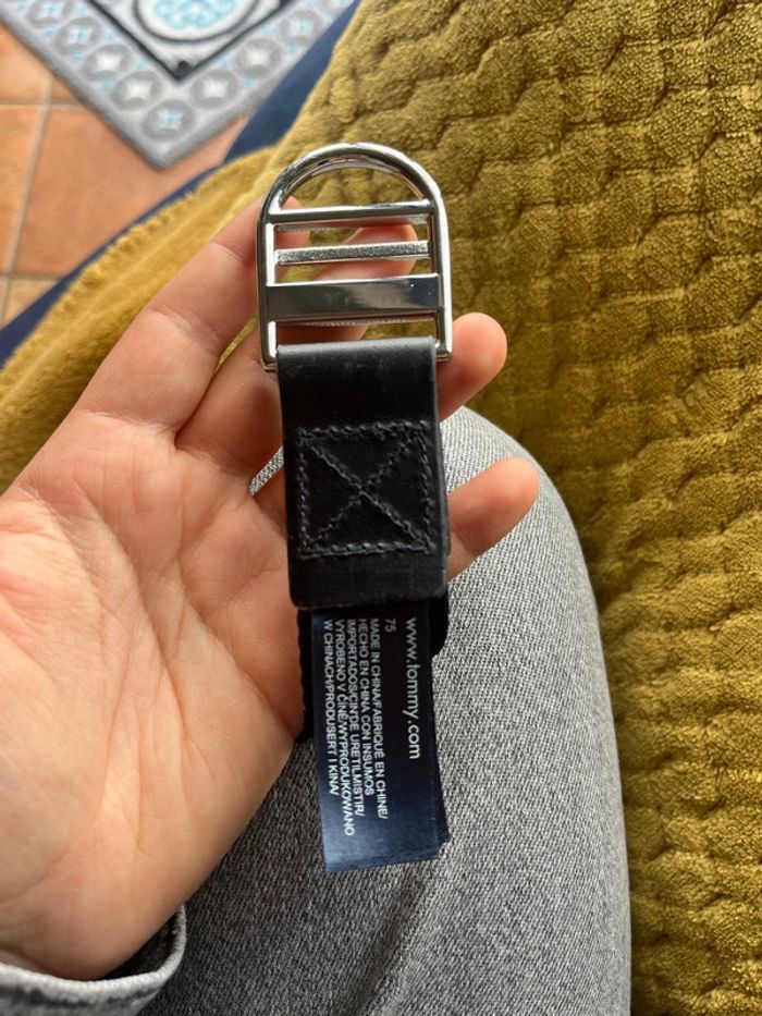 Ceinture Tommy Hilfiger – Neuve, jamais portée – Authentique - photo numéro 3