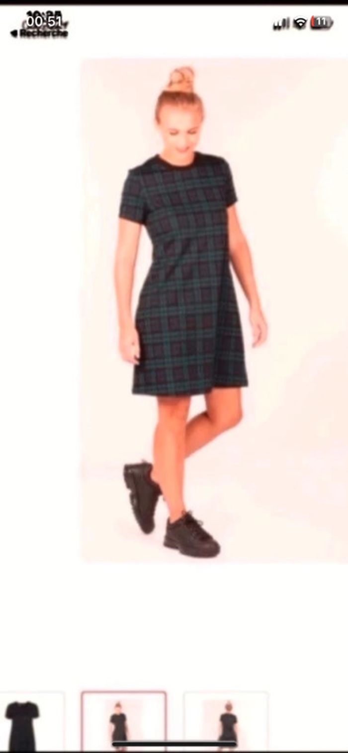 Robe carreaux neuve - photo numéro 4