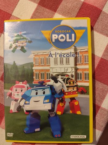 Robocar poli - a L ecole