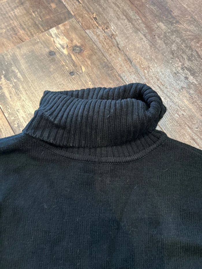 Pull col roulé noir - photo numéro 3