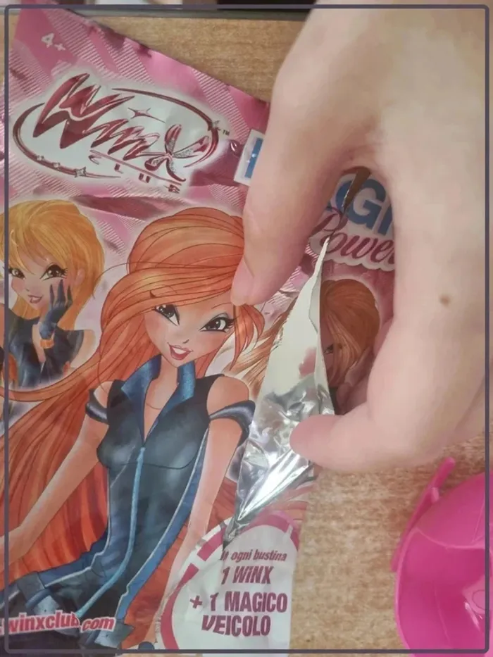 Winx club pochette surprise - photo numéro 6