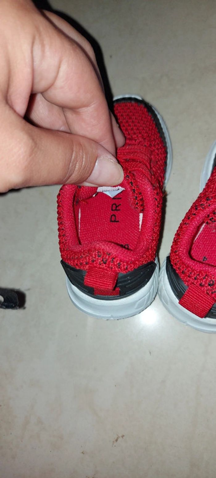 👟 Baskets bébé rouge Primark – Pointure 19 - photo numéro 7