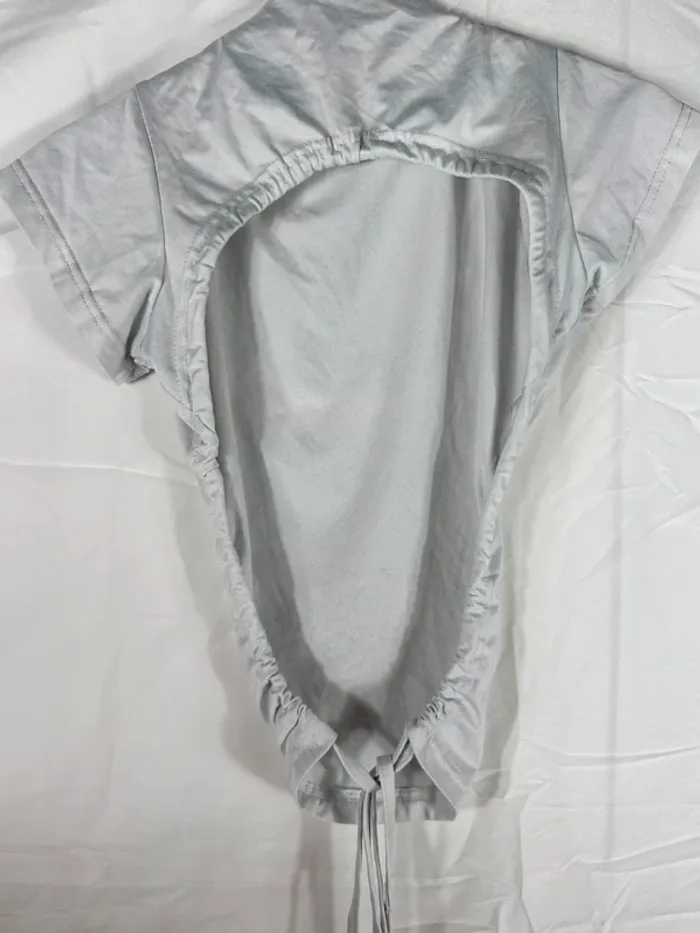 T-shirt blanc dos nu SHEIN - photo numéro 4