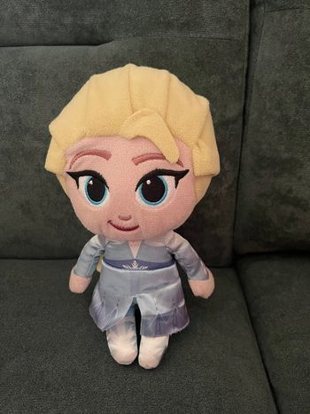 Peluche reine des neiges