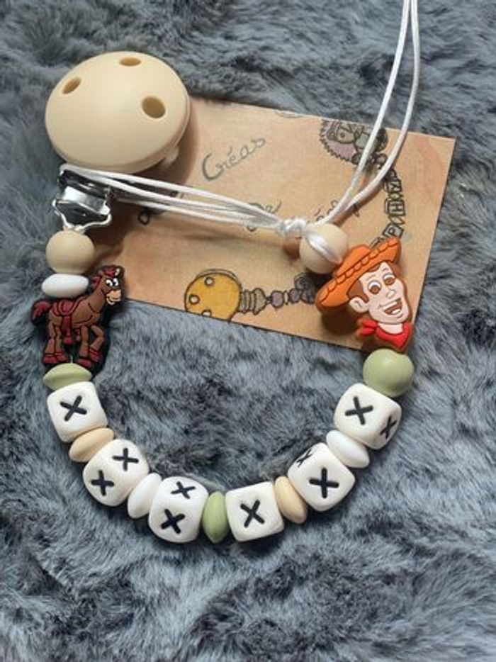 Attache tétine personnalisée toy story
