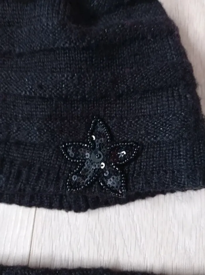 Ensemble noir bonnet 50/52 et écharpe Okaïdi - photo numéro 2